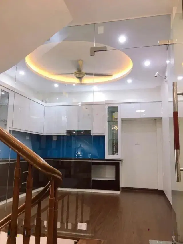 Siêu phẩm nguyễn chí thanh-dt46m-5tầng-mt4m-9.5tỷ.