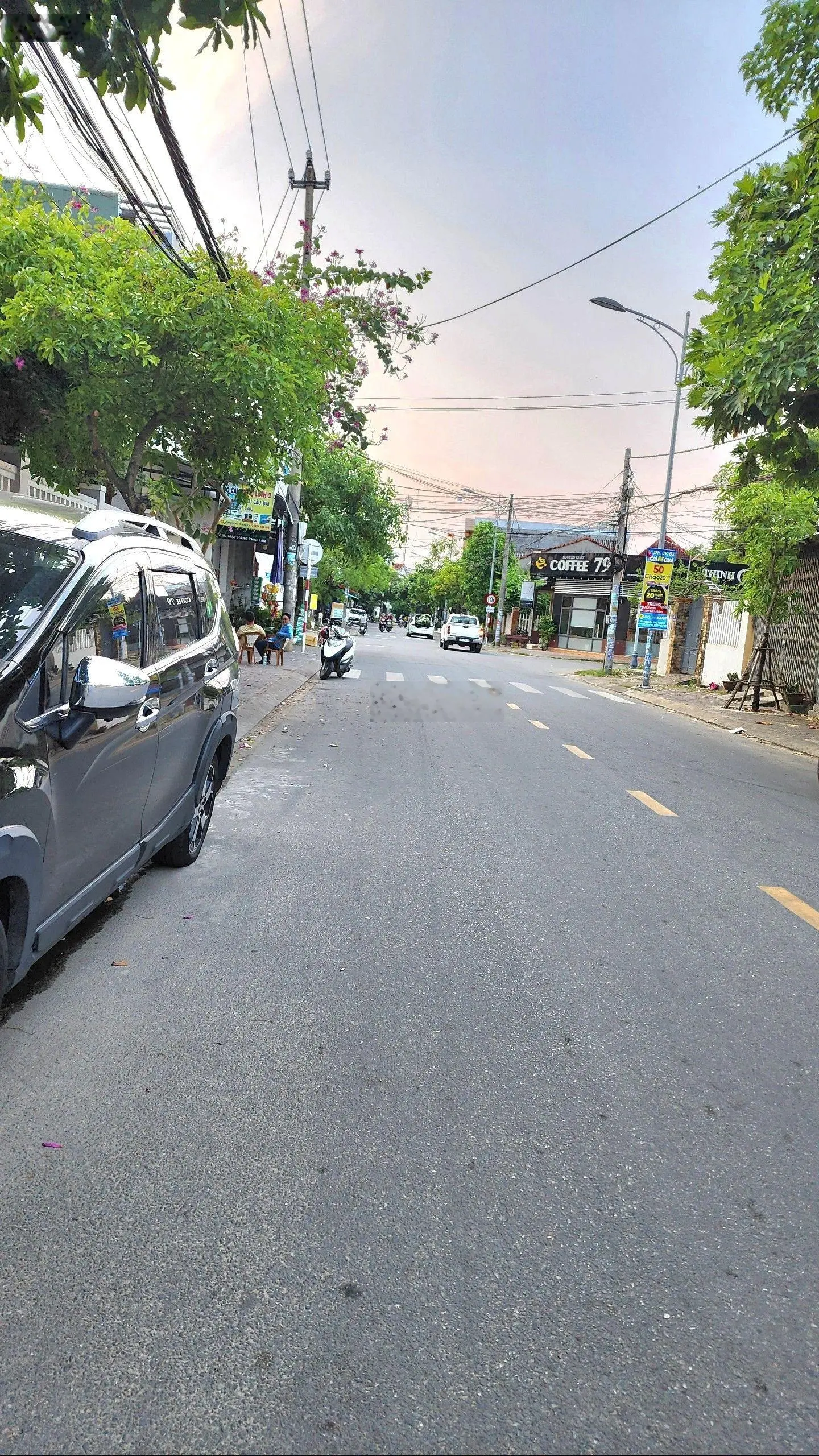 Cần bán căn nhà 2 tầng kiên cố mặt tiền Nguyễn Đình Chiểu, hộ khẩu Nghĩa Lộ, TP Quảng Ngãi