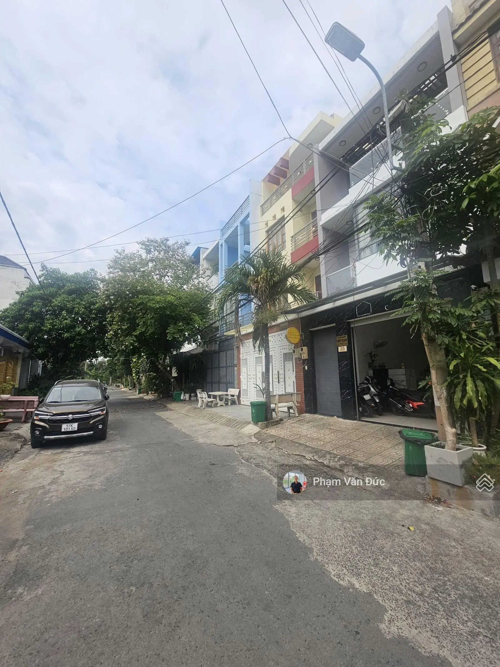 Giá quá tốt đầu tư. nhà Trệt 2 Lầu. Đường 10M Thông Kinh Doanh. DT 5 x 17. Hiệp Bình Chánh
