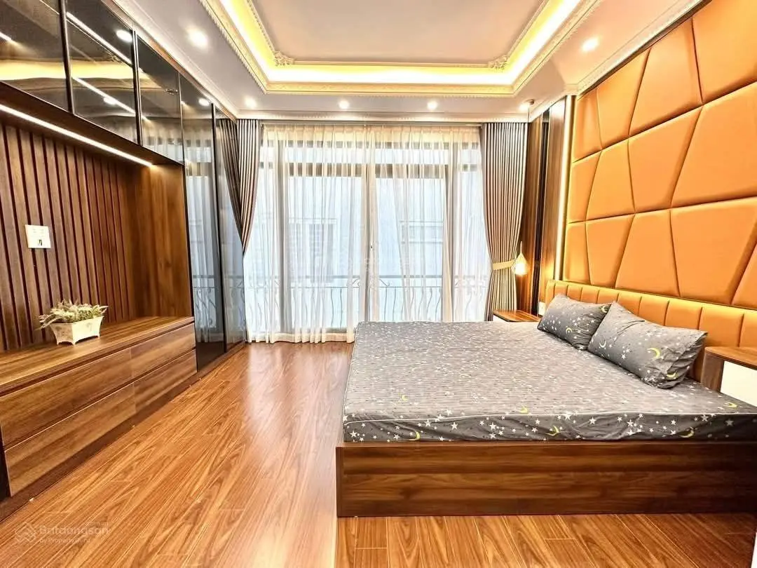 Bán nhà đống đa xã đàn vip mặt ngõ thông kinh doanh mọi loại hình nhà 6 tầng thang máy mặt tiền rộn