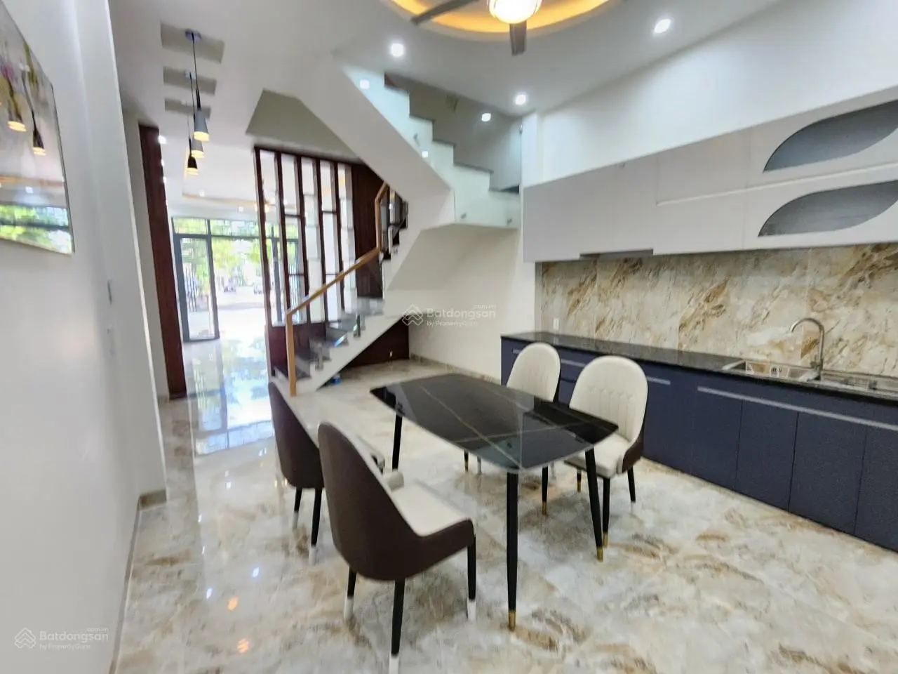 Bán nhà KDC Lộc Phát ngay đường 22 tháng 12, đường chính N1 ngay cổng vào