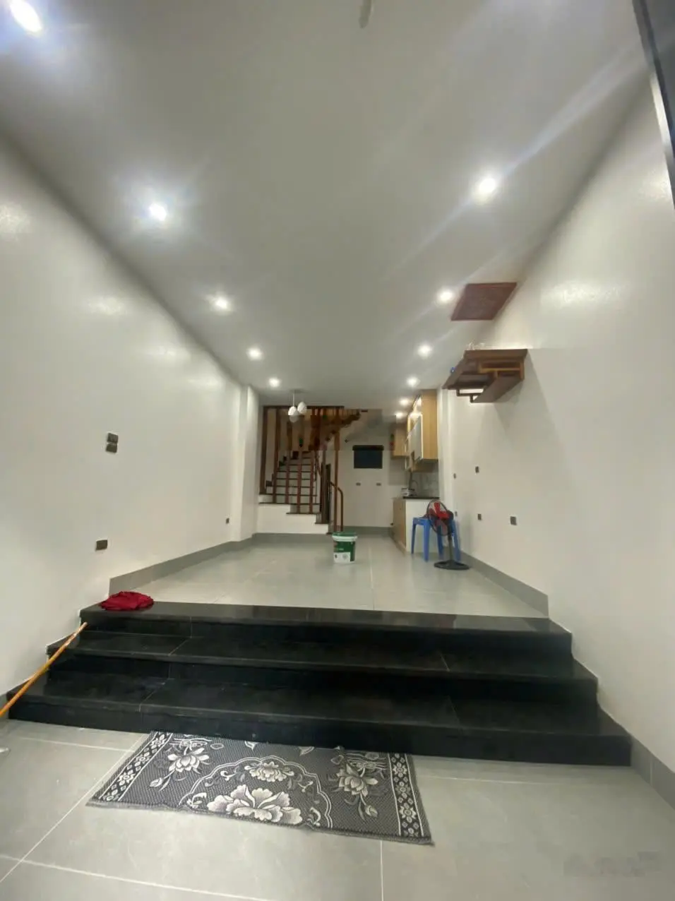 Nhà đẹp Phụng Châu , chỉ 2,4 tỷ*31m2 xây 3 tầng đầy đủ công năng , trung tâm Hà Đông 10p.