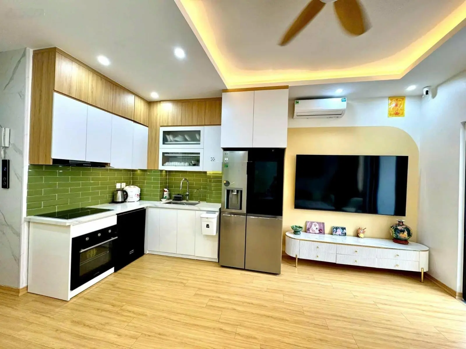 Bán nhà lô góc Văn Phú view công viên có thang máy giá chỉ 10.5 tỷ