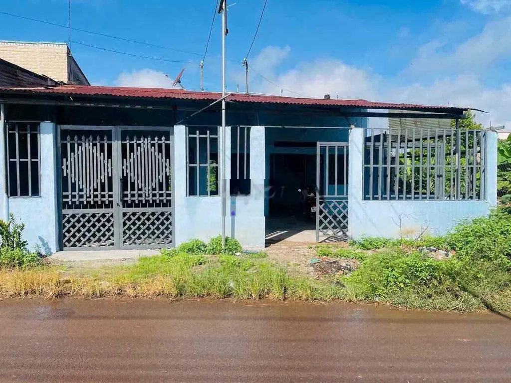 Cần bán Nhà gấp giá rẻ Sông Trầu, Trảng Bom ngang 10m giá giảm sâu