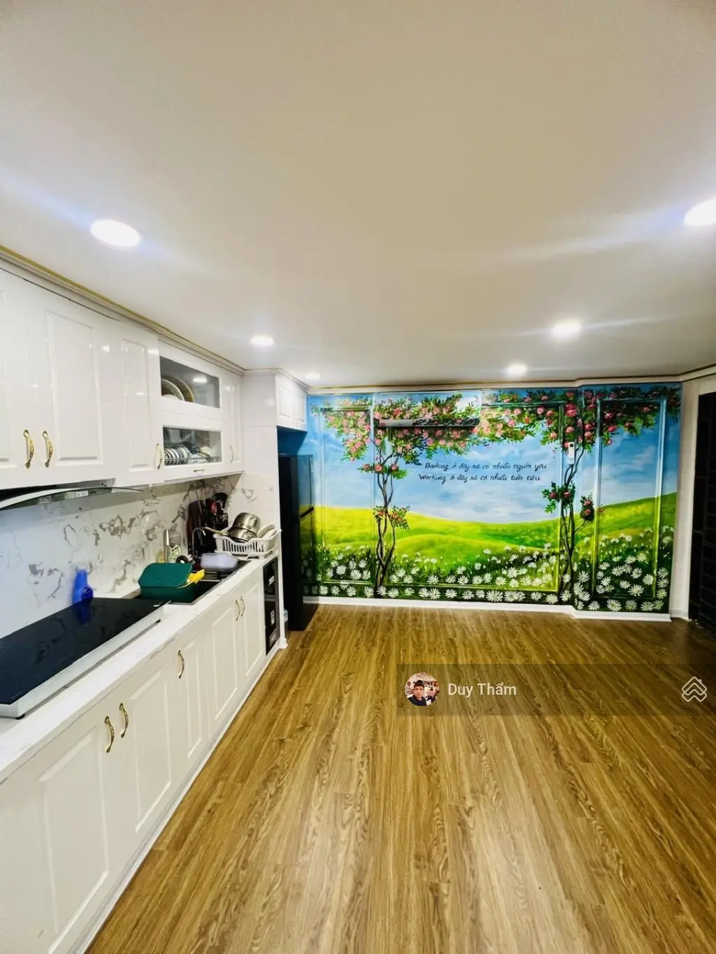 Bán nhà mặt phố hồ tùng mậu - vị trí kim cương - 9,8 tỷ - 6 tầng - kinh doanh - ngã tư lớn