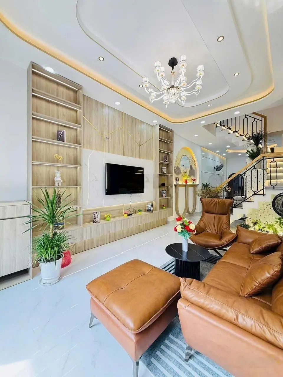 Hàng đẹp đầu năm nhà hẻm 4m Đ. Tăng Bạt Hổ, P. 11, Bình Thạnh. Giá: 3,490 tỷ | DT:56m2
