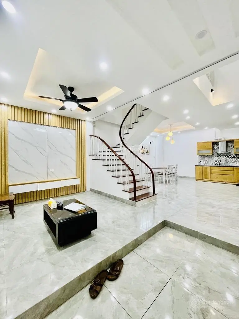 Chính chủ cần bán nhà riêng Đền Lừ - Hoàng Mai nhà mới tinh full nội thất 55m2 x4T 5 Ngủ