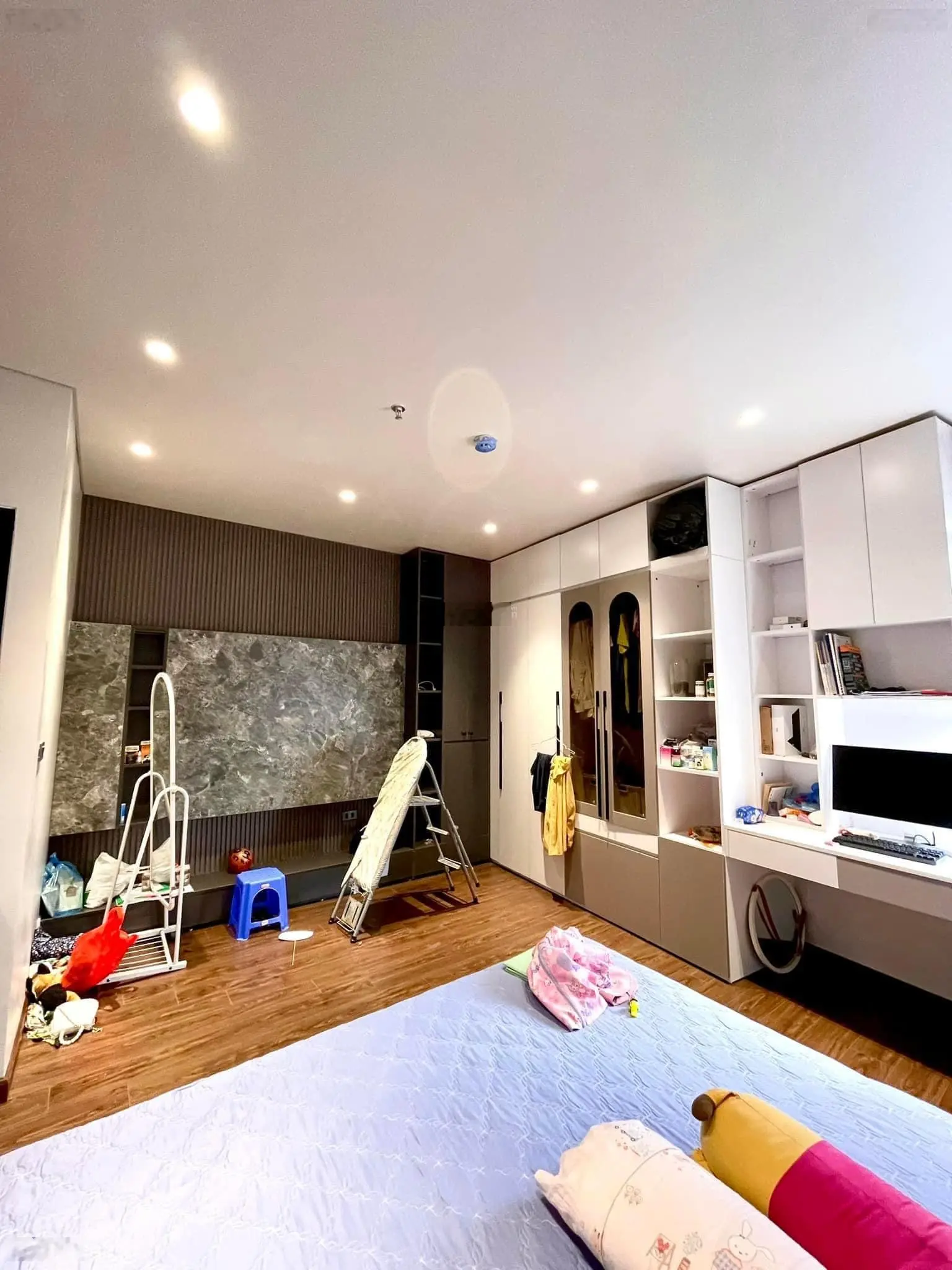 (Mặt phố) bán nhà MP Phú Đô 70m2x6T thang máy sổ vuông MT to 50tr/th oto tránh 14 tỷ Nam Từ Liêm