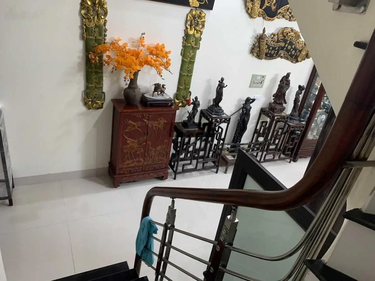19 tỷ, nhà ô tô quay đầu diện tích 76.5m2, mặt tiền gần 5m, Lạc Long Quân, Tây Hồ, HN LH 0394 434 ***