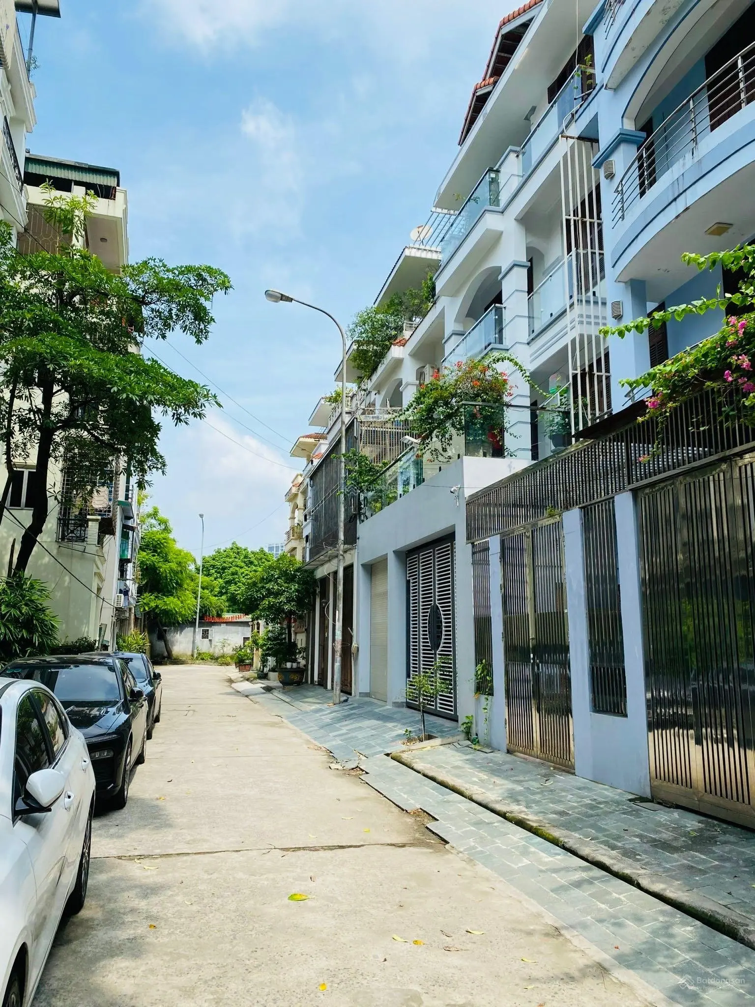 Bán đất Mỗ Lao, Hà Đông, phân lô vỉa hè, 2 mặt thoáng đường rộng ô tô dừng đỗ. 56m2, 9.8 tỷ