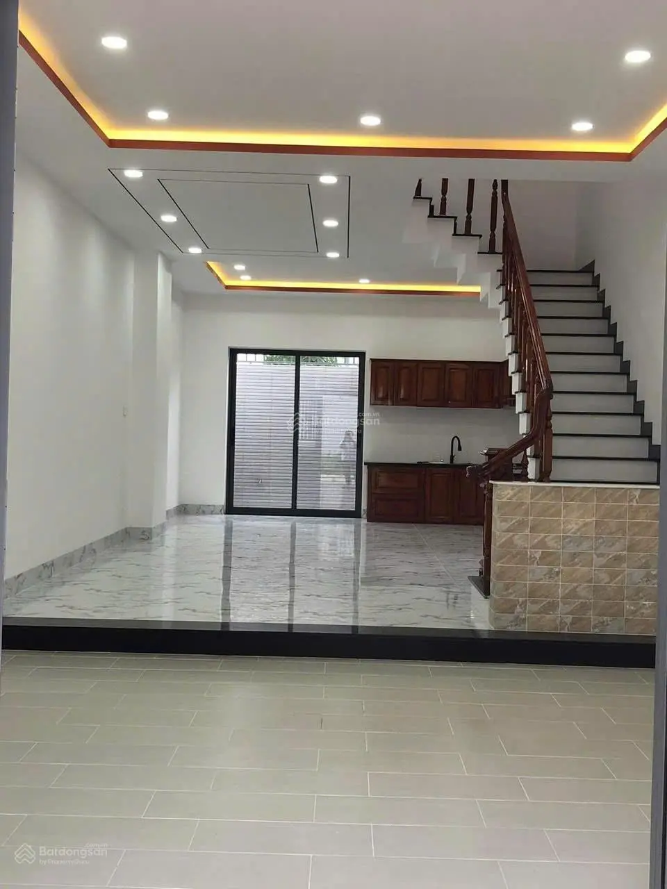 Cần bán nhà KĐTM Lê Hồng Phong I đường Số 27 (gần vòng xoay)