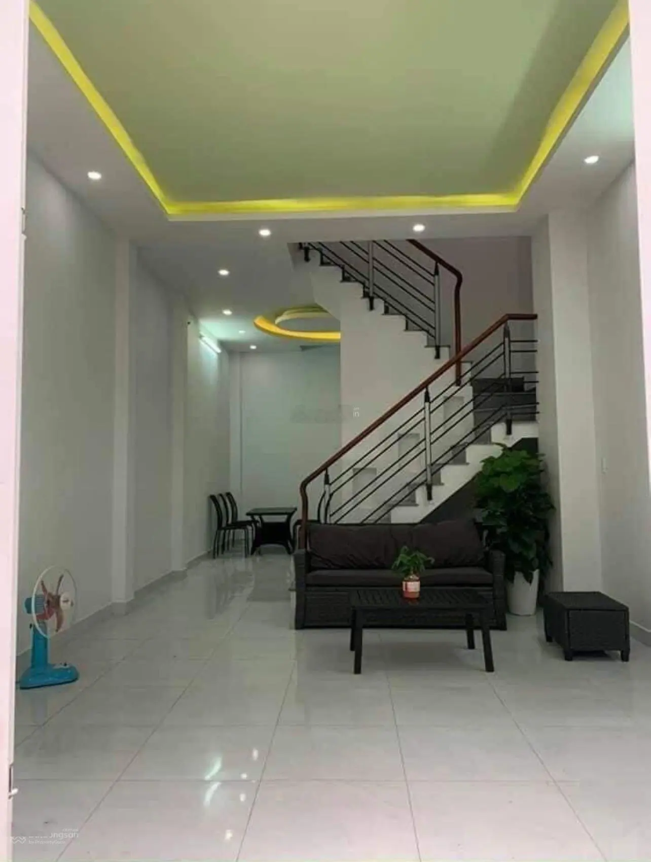 Bán gấp nhà nhỏ Hoà Hảo, Q. 10, 46m2 nhà còn mới vô ở ngay Giá 1 tỷ 860