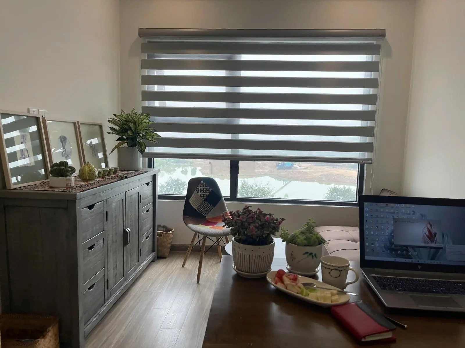 Hàng hot! Chính chủ bán căn hộ 1 PN diện tích 47.5 m2, giá 2.7 tỷ tại S4.01 Vinhomes Smart City