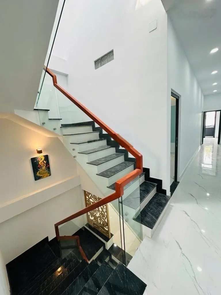 Nhà 4 tầng 1 sẹt hương lộ 3 - sát công viên gia phú - 67m2 (4x17) - hxh 7m - mới xây đón tết