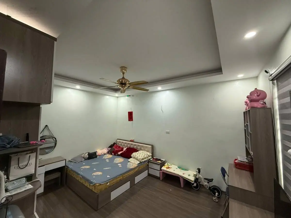 Bán nhà riêng tại Khương Đình, Thanh Xuân, Hà Nội, 6,5 tỷ, 31 m2 cách oto chỉ vài bước chân