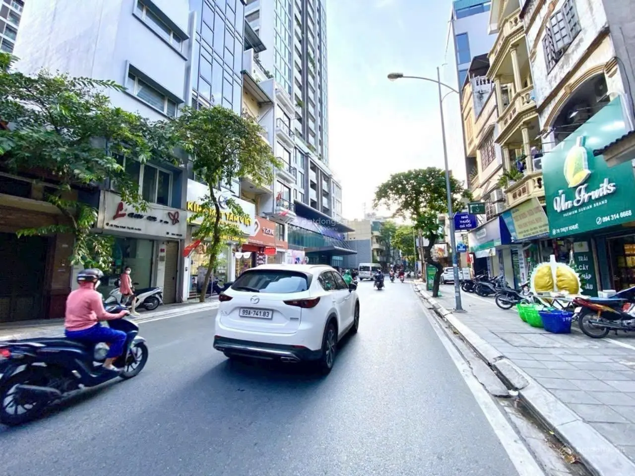 MẶT PHỐ THUỴ KHUÊ- KINH DOANH - TẦM TIỀN HIẾM - VỈA HÈ - HỒ TÂY - SIÊU ĐẸP