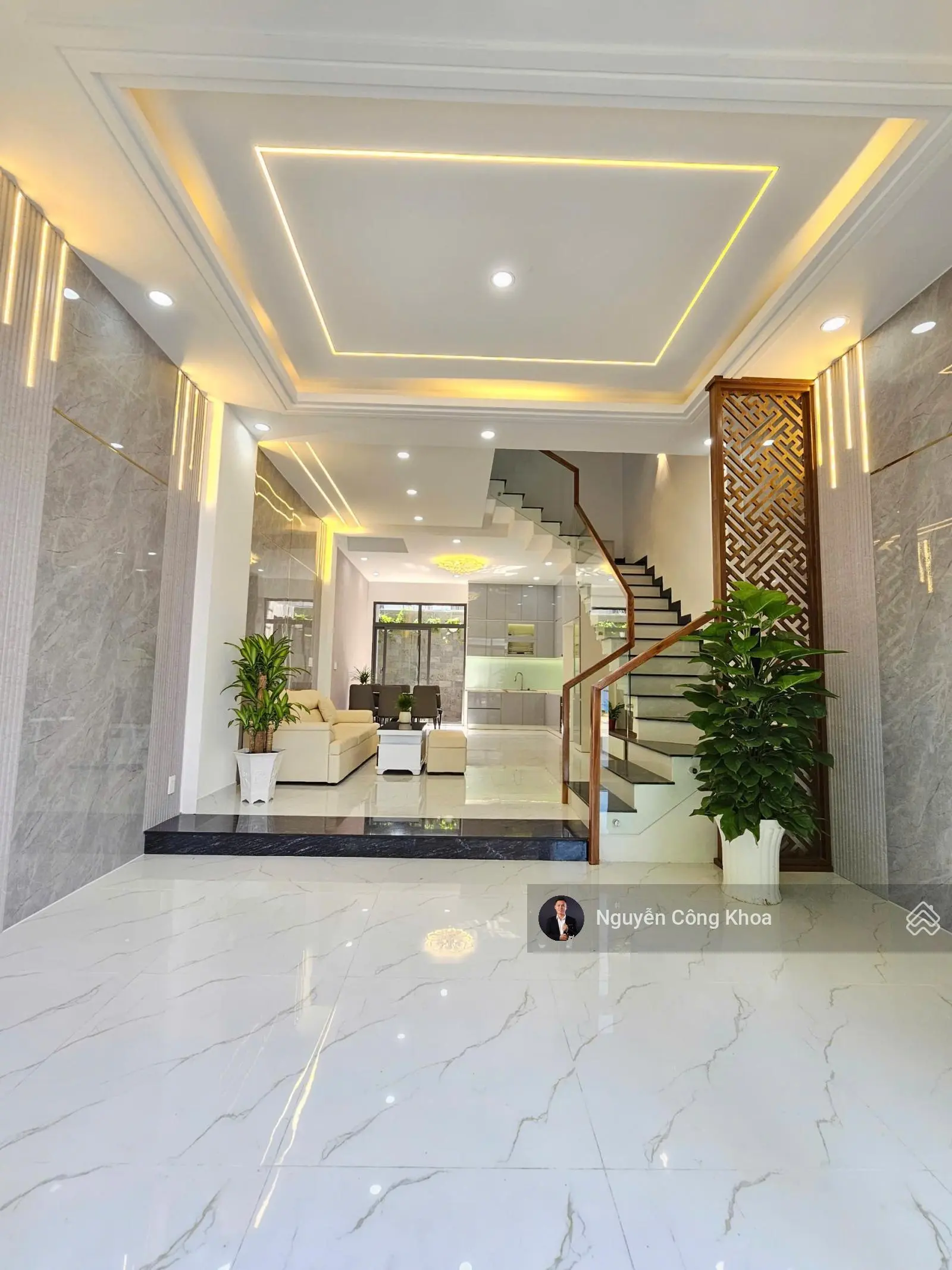 Bán nhà đúc 3 tấm full nội thất, mẫu hiện đại, 3 phòng ngủ, KDC P. Bình Chuẩn, Tp. Thuận An