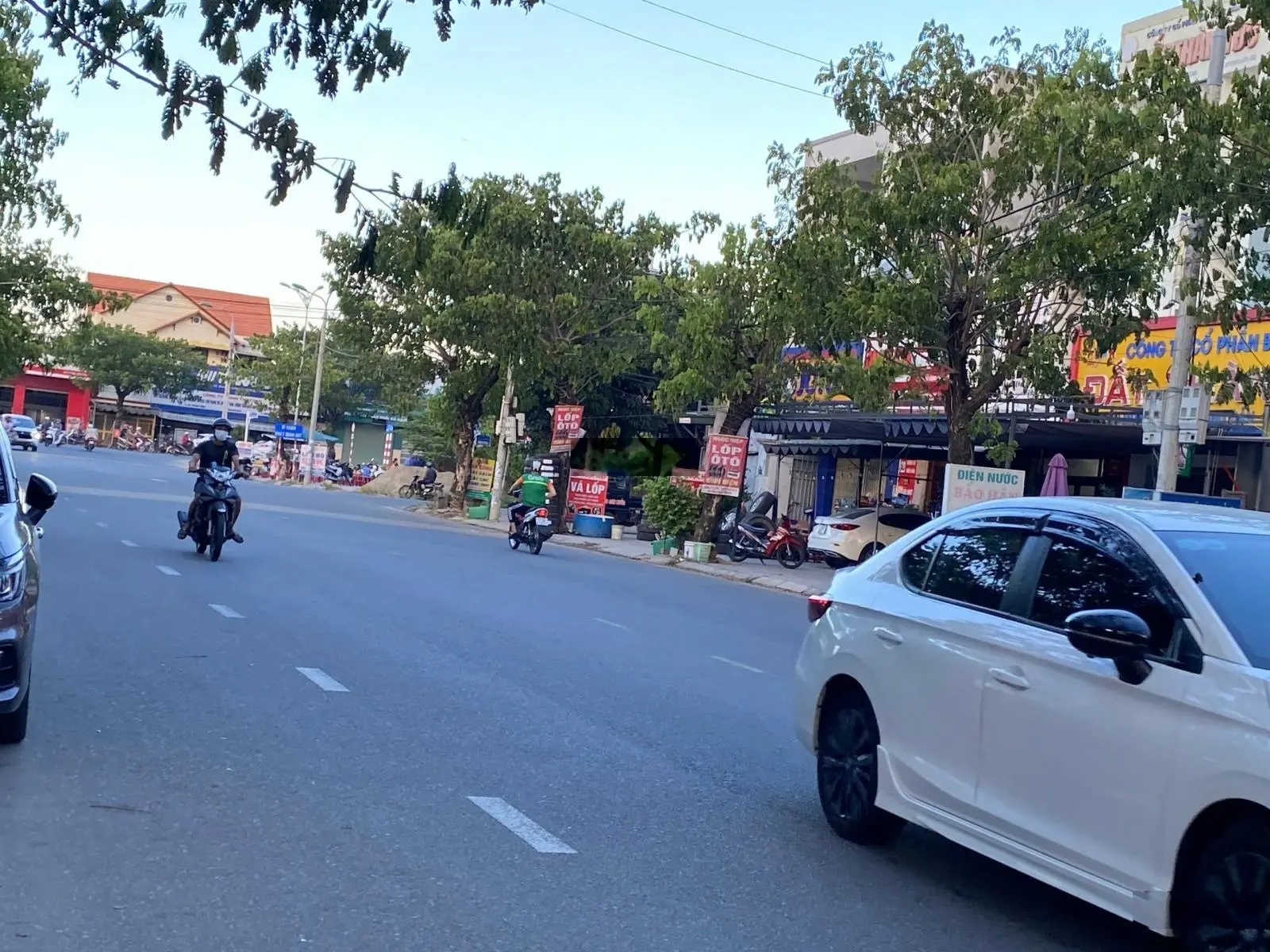 Bán nhà trọ 4 tầng đường 5.5m Hoà Cường Nam, Hải Châu, Đà Nẵng. Thu nhập 40 tr/tháng