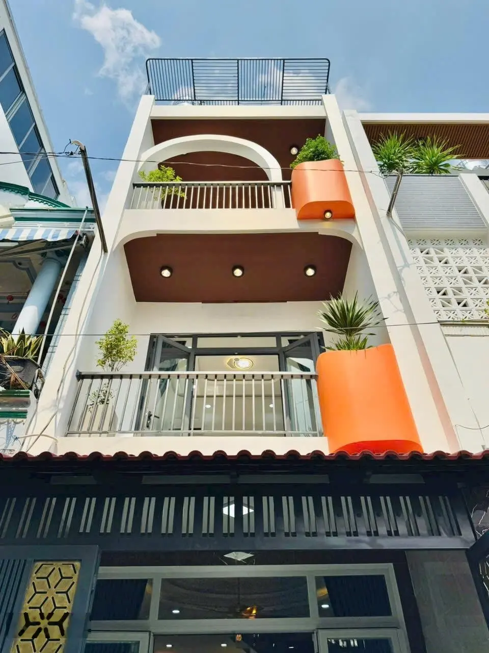Nhà giá mềm 2.38tỷ ở lê quang sung q6 4x14m có 2 lầu đang cho thuê tốt bán gấp trong tháng