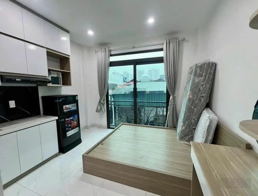 Bán nhà Mỹ Đình, 6 tầng ô thang máy, ô tô tải vào, kinh doanh sầm uất, cho thuê 1,5 tỷ/năm