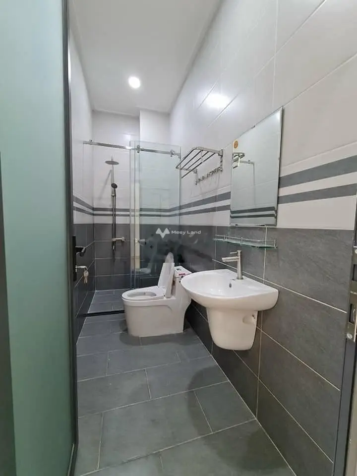 Bán nhà gần chợ Hạt Điều, UBND p. Tân Chánh Hiệp, Quận 12