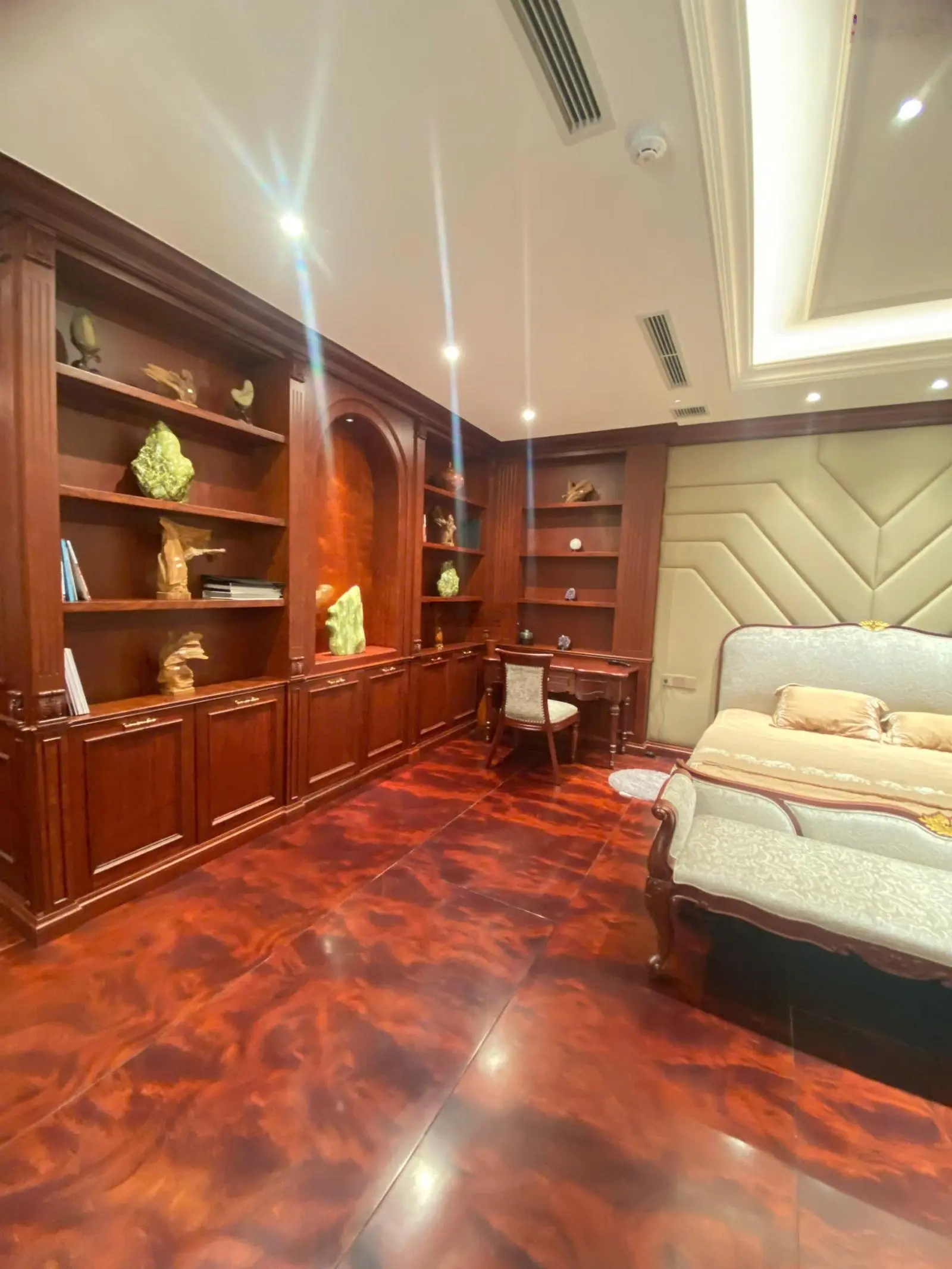 Bán shophouse tại Hàm Nghi, Cầu Diễn, Nam Từ Liêm, Hà Nội giá siêu hời 48 tỷ, 109 m2