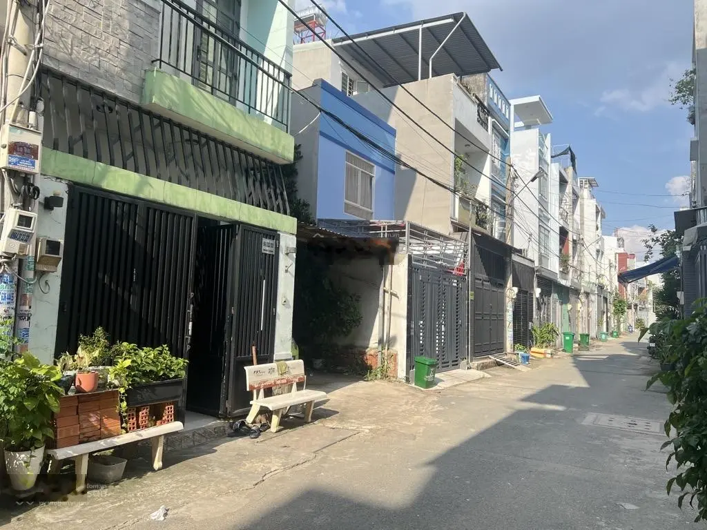 Bán nhà linh đông, 4 x 13, gần phạm văn đồng, thủ đức, 3 tầng, 5,x tỷ.