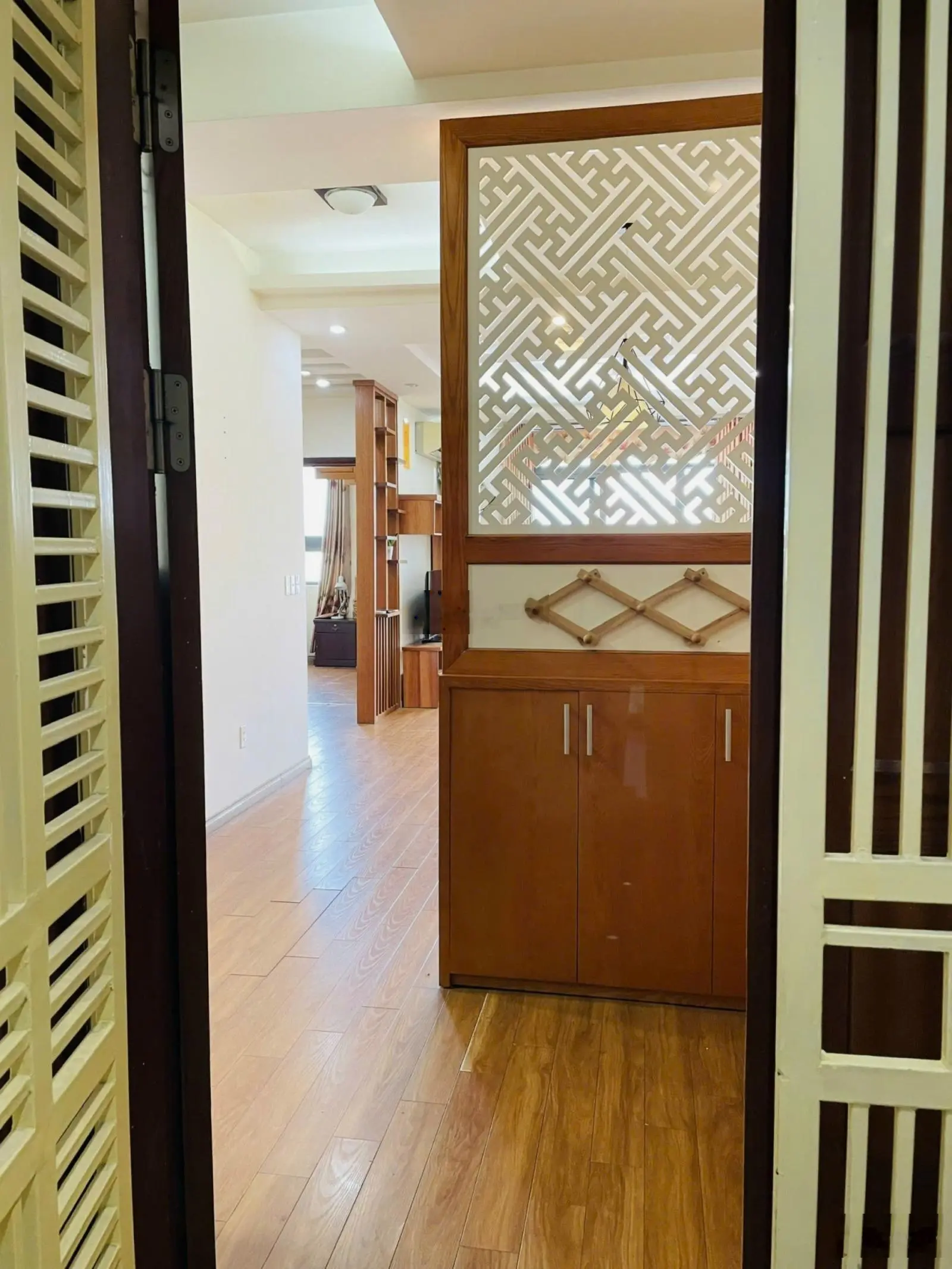 Tôi chính chủ, Cần bán nhanh căn hộ 2 ngủ tầng trung siêu hiếm thời điểm này. Duy nhất tại dự án.