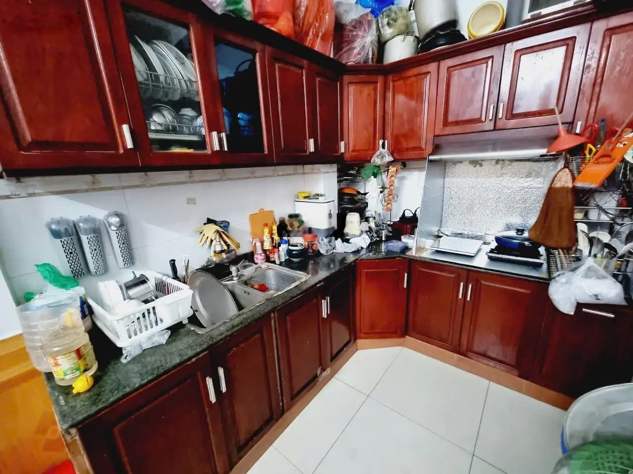Bán nhà phố Lê Gia Đỉnh 71m2 5 tầng 3 mặt thoáng ngõ thông ô tô đỗ cổng LH 0961 579 *** thật 100%
