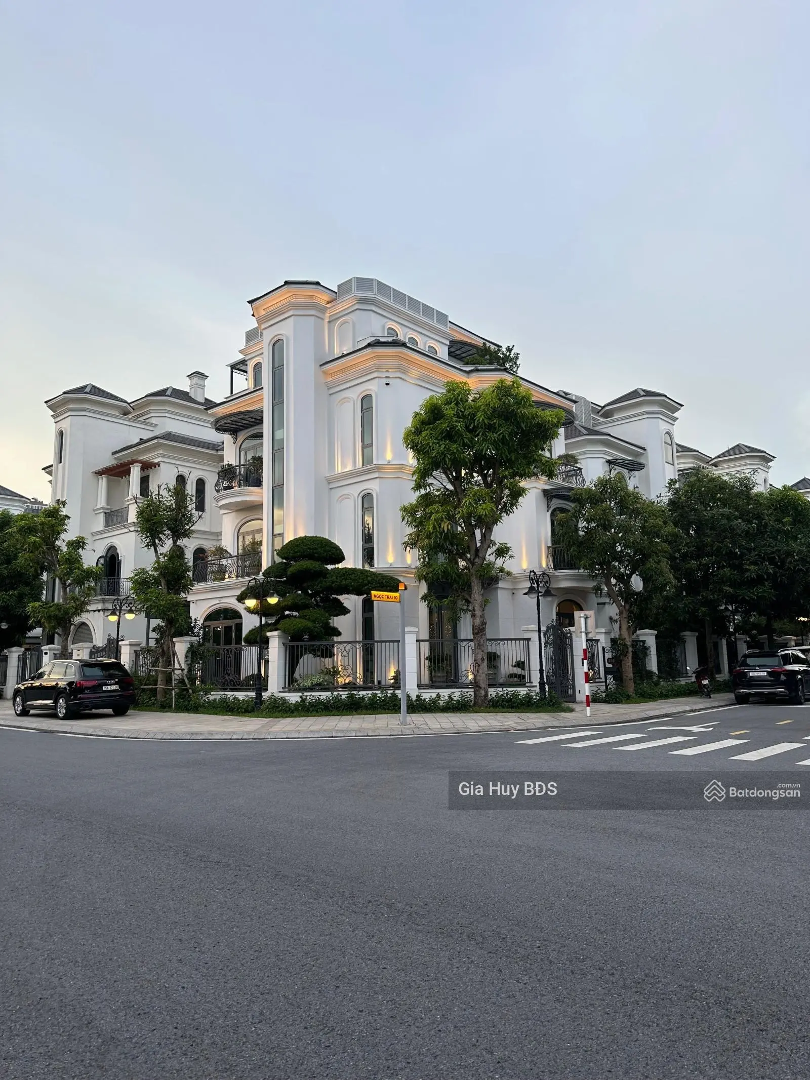 Cần bán căn đơn lập Ngọc Trai 300m2 tại Vinhomes OceanPark, vị trí gần công viên,gần hồ, Giá 59tỷ