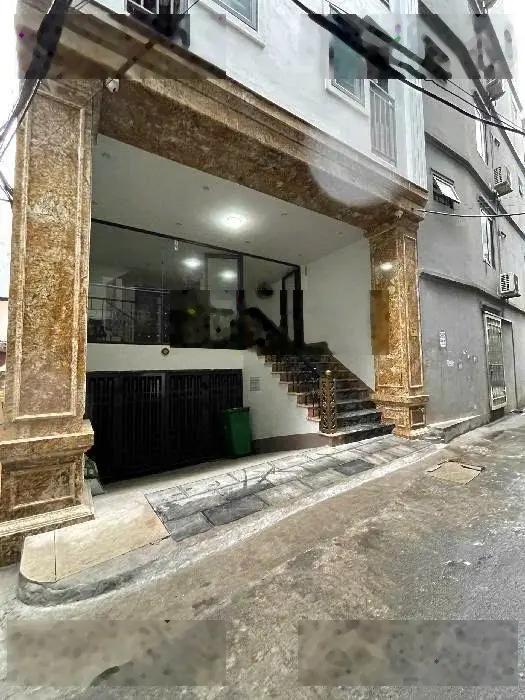 Bán nhà mặt phố đường Thiên Hiền, 31,5 tỷ, 95m2, 30 pn, pháp lý đầy đủ - ô tô đỗ cửa - 10 tầng