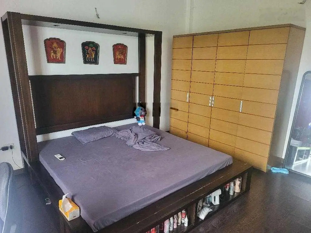 View hồ vườn hồ Long Biên* kinh doanh - nghỉ dưỡng, 3 tầng x 90m2 bề thế, MT 8,2m, ô tô đỗ ngày đêm