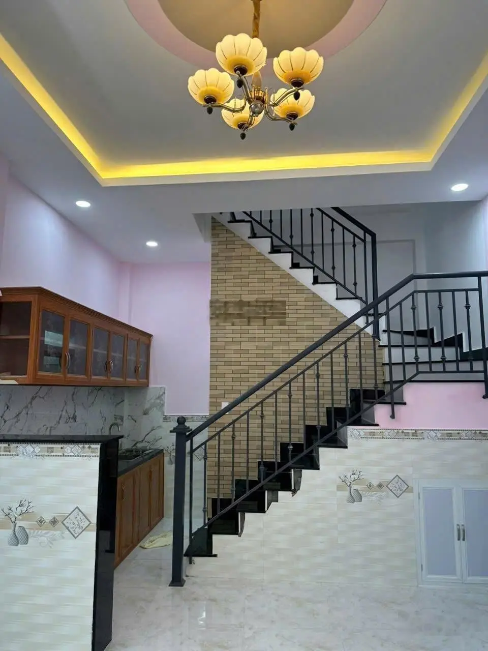 Thống nhất 3 tầng 2 phòng ngủ dt (4x9m) cứng xáp đẹp LH 0906389979