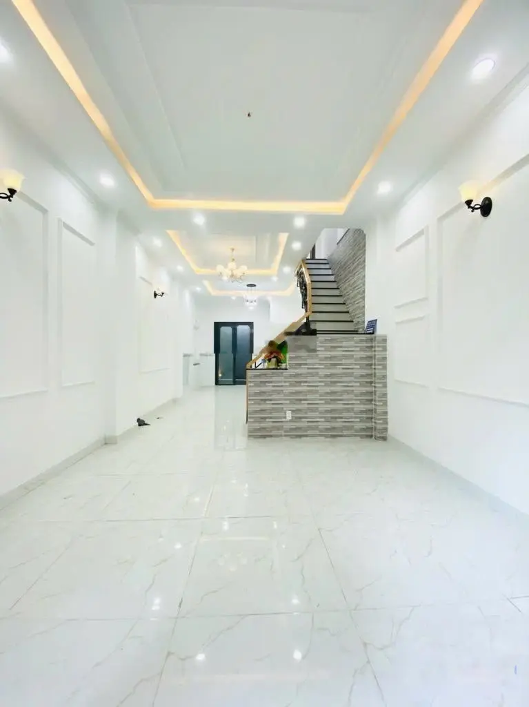 Bán nhà phạm thế hiển quận 8 , 4 x 12 , shr , hoàn công đủ , nhà mới ở ngay , nhỉnh 3 tỷ