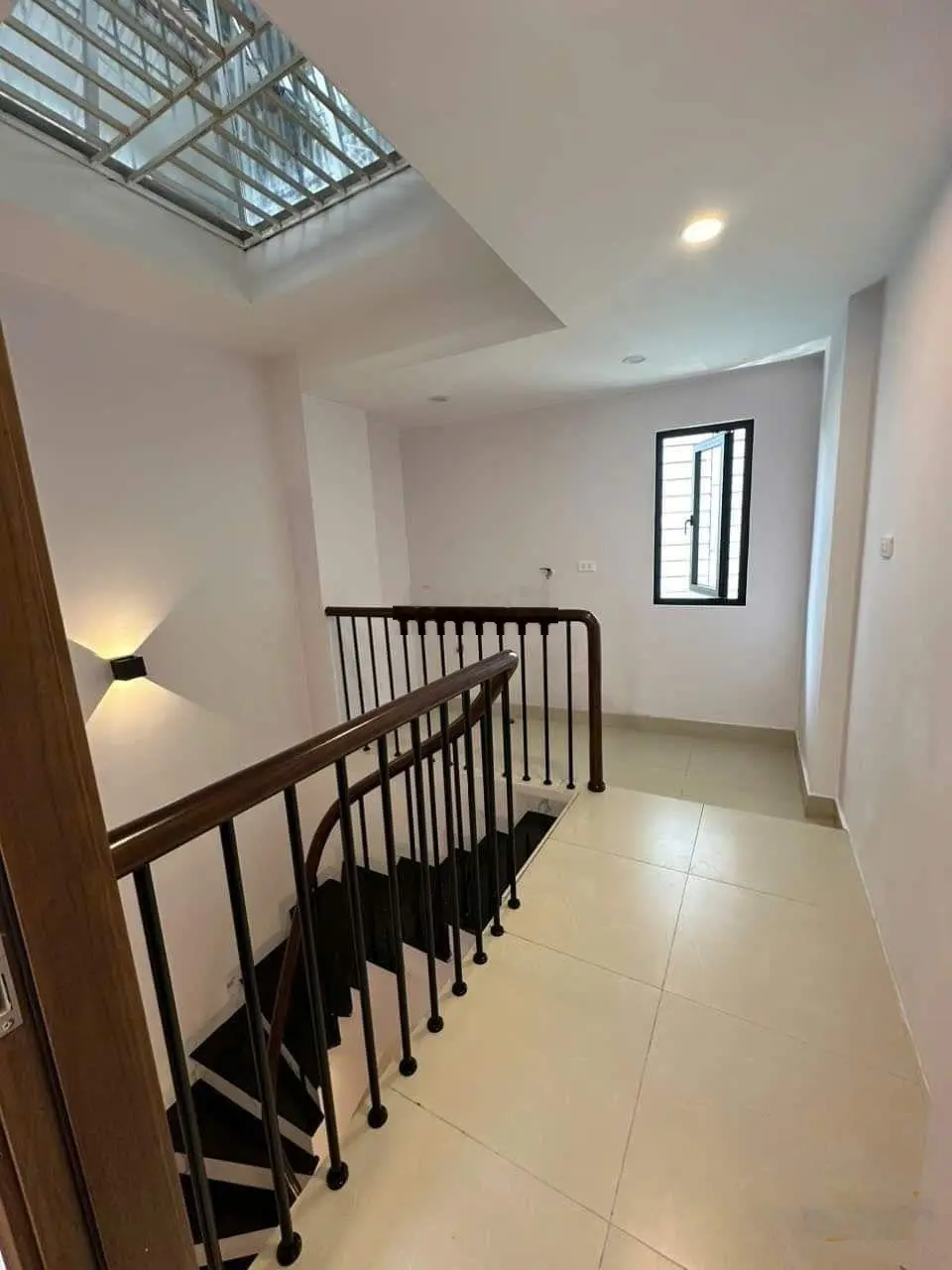 Cần Bán GẤP - Nhà An Trạch 1- Đống Đa - 30mx 6T -Chỉ 6,5 tỷ - Sang tên luôn