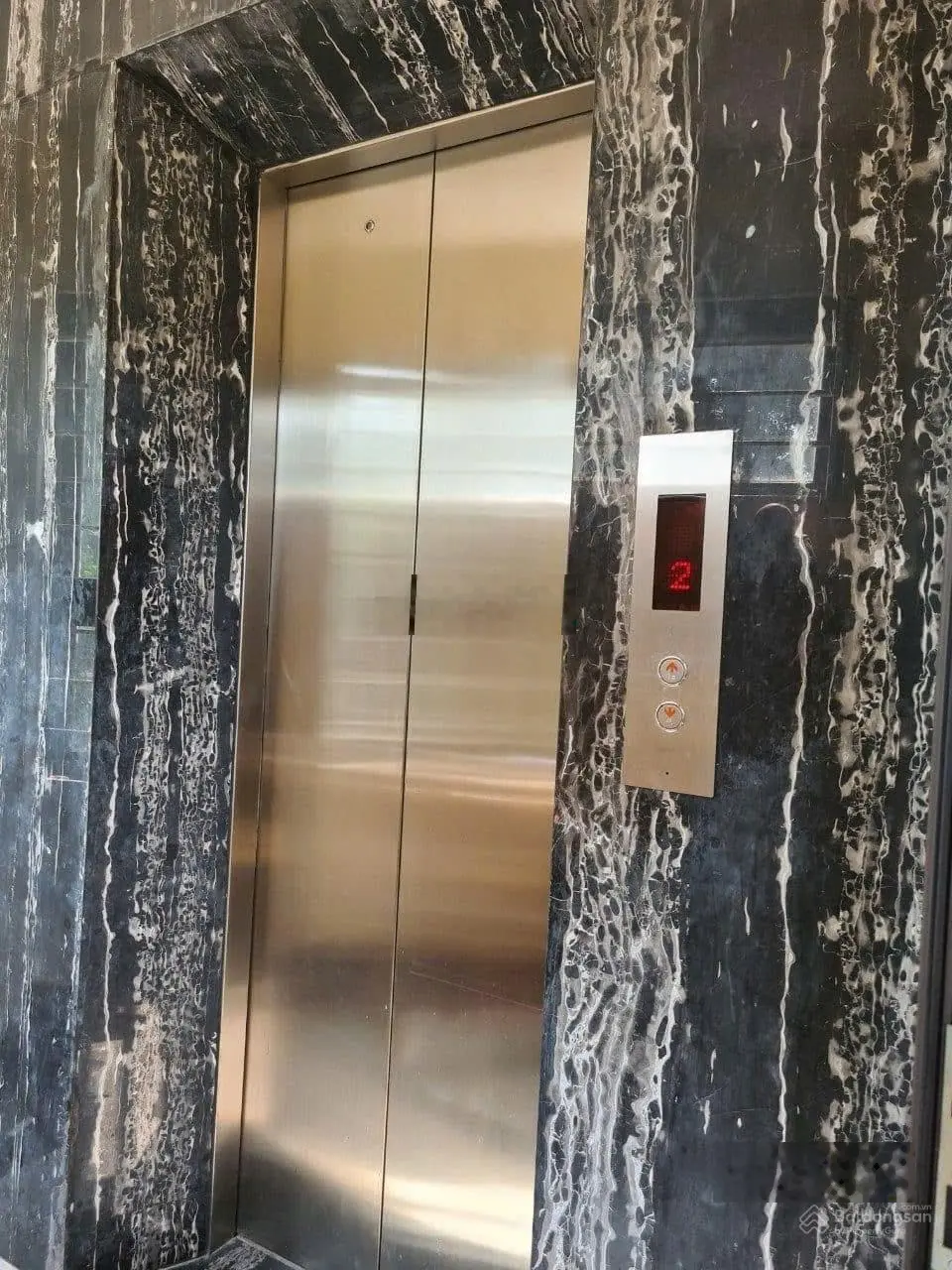 Bán nhà phân lô Phạm Ngọc Thạch - 45m2x7 tầng - thang máy - ô tô cất - Kinh doanh - Giá 15 tỷ