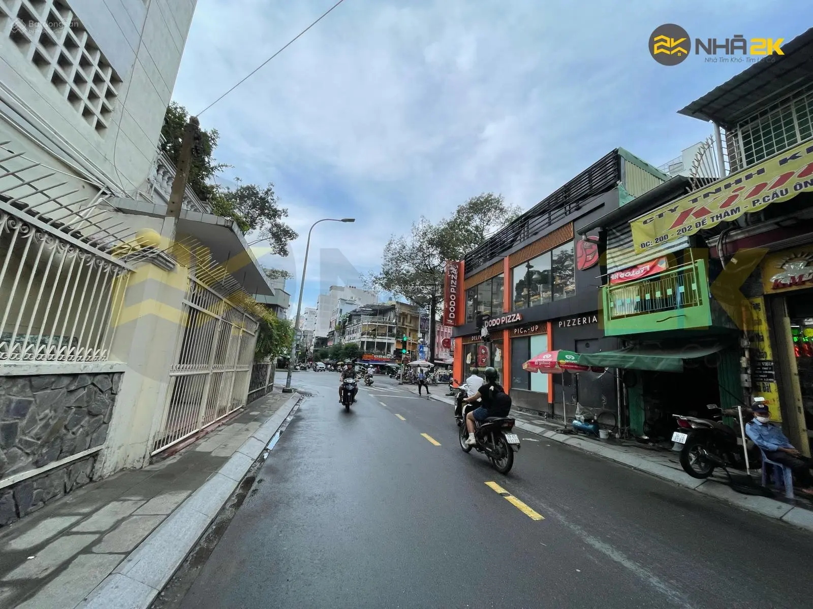 Độc tôn! 2MT Đặng Dung - Trần Nhật Duật, Quận 1, 10x20m, 4 Tầng - HĐT: 220 triệu, giá 80 tỷ
