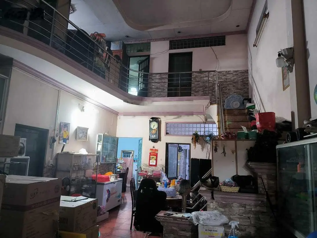 Nhà mặt tiền vừa ở, vừa kinh doanh - Quốc Lộ 22 ngay trung tâm thị trấn Củ Chi, DT 300m2