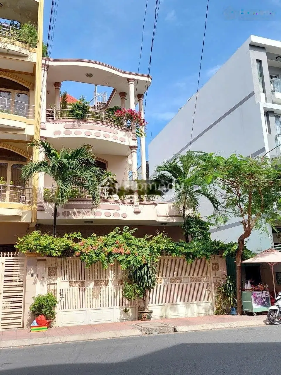 Gấp bán định cư,mặt tiền đường chợ lớn,phường 11,quận 6 - 8m x 20m -3 tầng 31.5 tỷ tl
