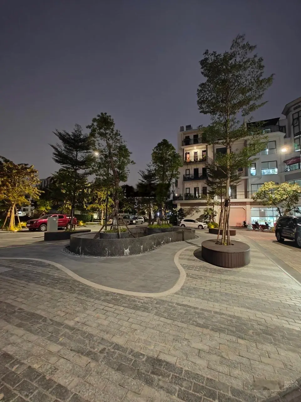 HÓT HÓT Chính chủ bán căn liền kề The Manor Central Park 75m2,5tầng,nhà đẹp giá 25,xtỷ hiếm có
