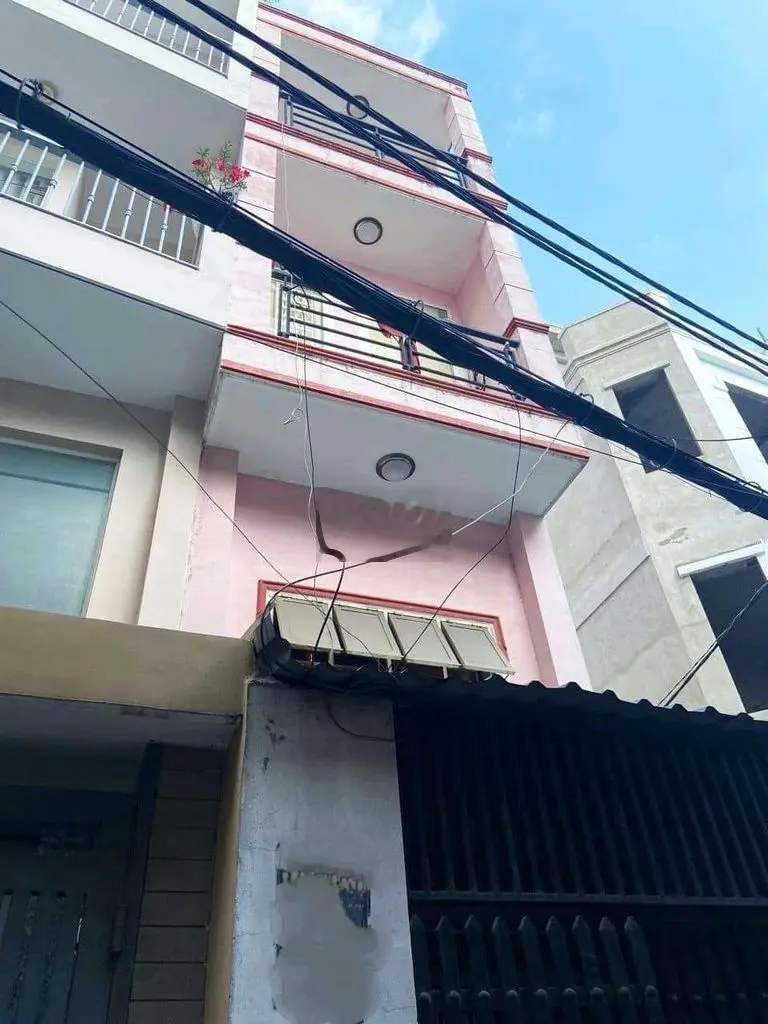 GẤP,GIẢM 1 TỶ, NHÀ 40M2, 4 TẦNG, PHÚ NHUẬN, HẺM XE HƠI 1 TRỤC AN NINH