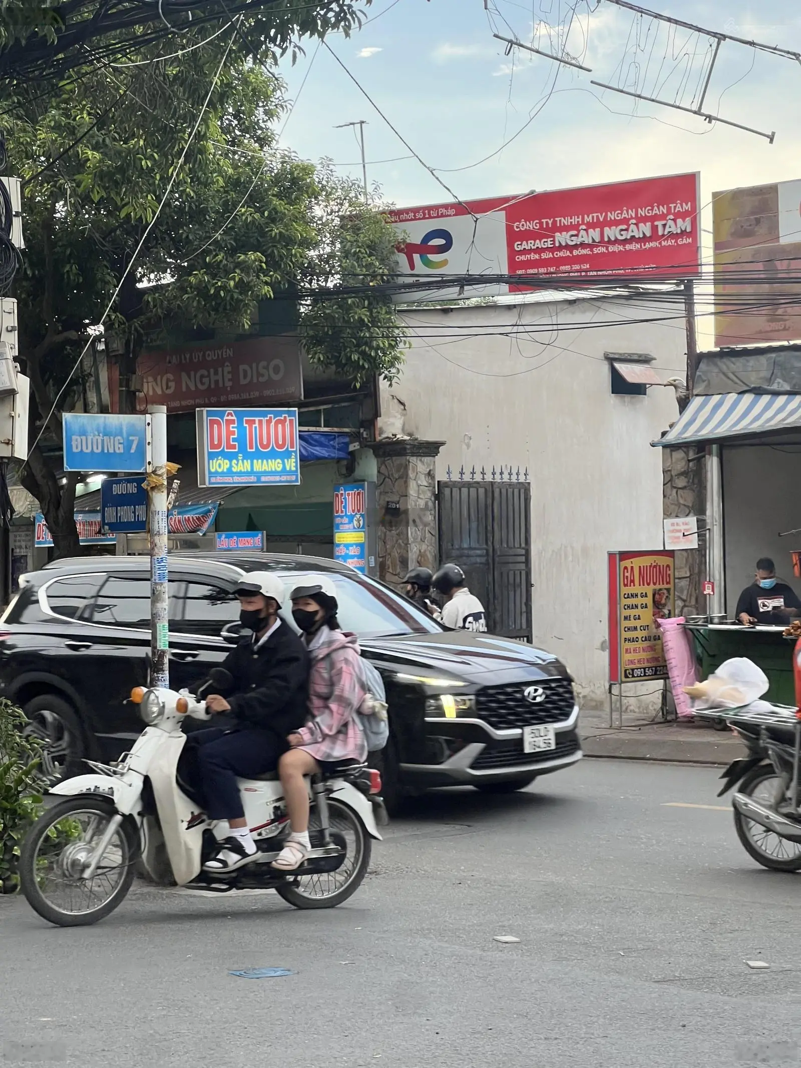 Nhà bán mặt tiền đường Đình Phong Phú Q9 - đối diện trường học - khu mua bán sầm uất !