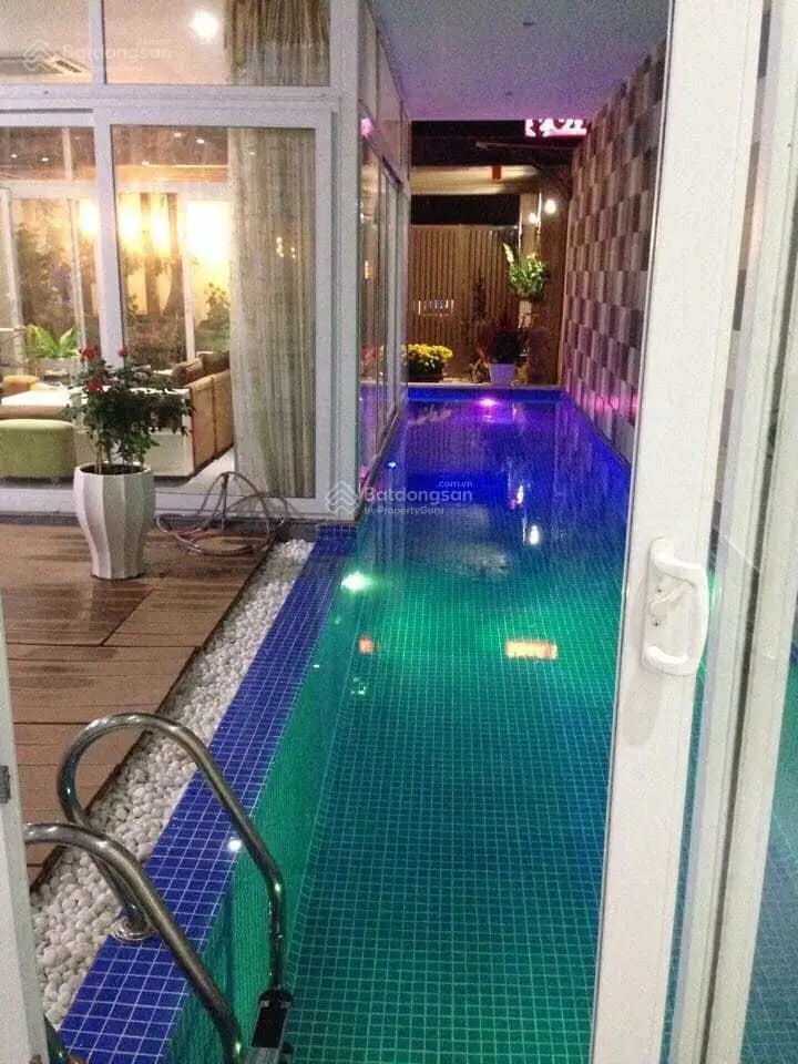 Biệt thự mặt tiền đường Tân Xuân 1 (Ấp Đình), Hóc Môn Tp. Hồ Chí Minhh