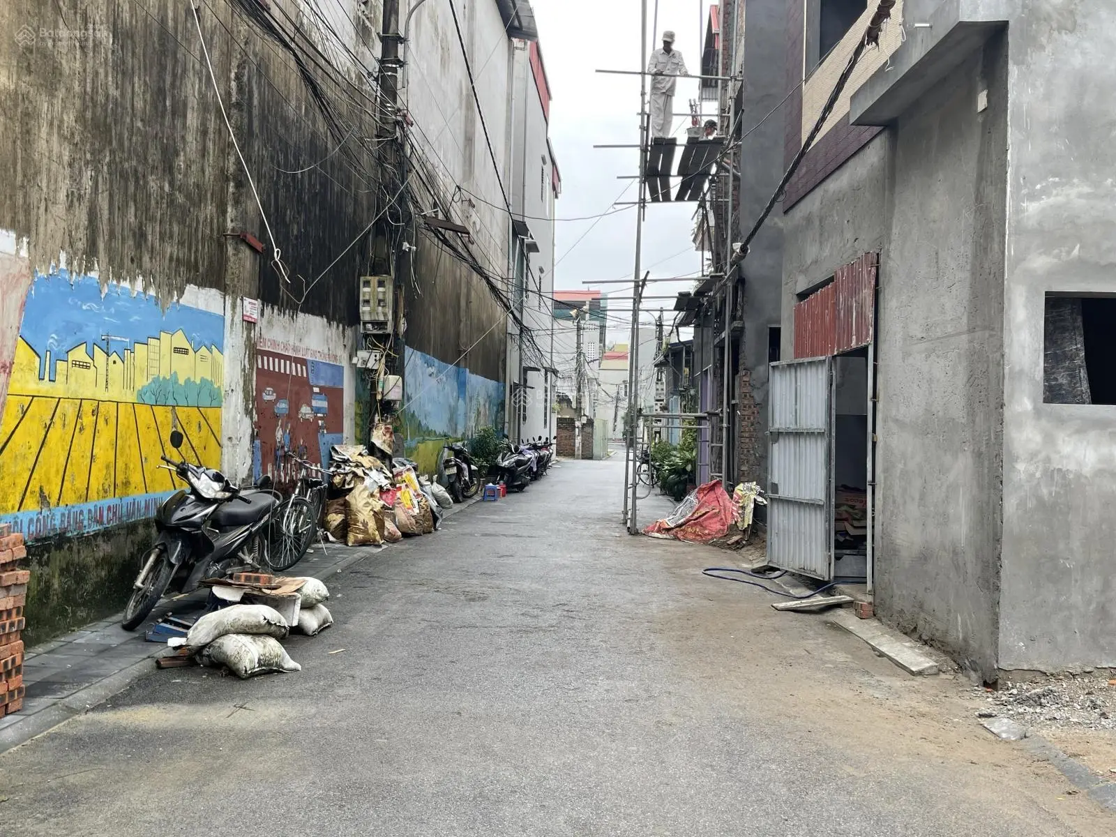 Bán 46.8m2 - tổ 25 thị trấn Đông Anh - đường thông - ô tô vào đất - nhỉnh 3 tỷ