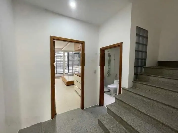 Bán căn Phan Chu Trinh, Phường 24, Bình Thạnh 50m2 giá 3ty650 sổ sẵn