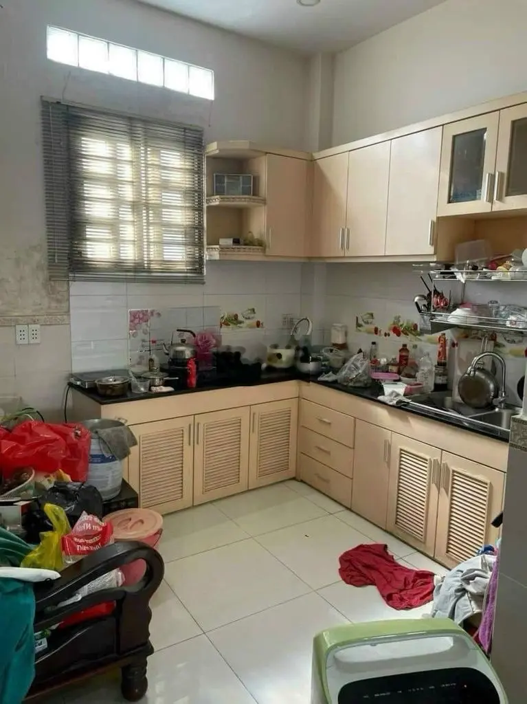 Nợ NH bán gấp nhà 1t1l 62,15m2/ 955tr, Đ.Văn Thân Q6 SHR - gần UBND P8