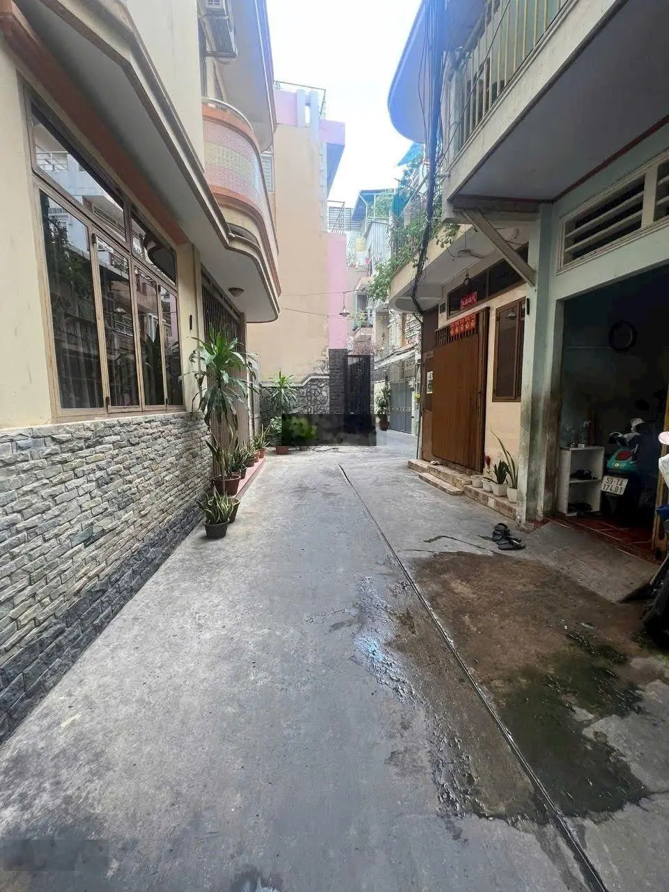 (5,5 tỷ tl) nhà 2 lầu 1 sẹc nguyễn trãi , hẻm rộng 4m..!