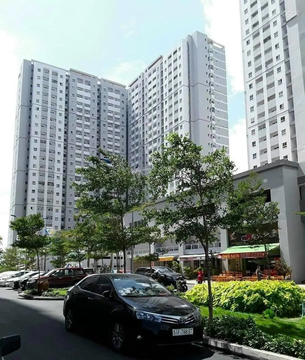 Chính chủ cần bán nhanh căn hộ 70m2 tại Nguyễn Văn Linh, Bình Chánh. Sổ hồng sẵn công chứng nhanh