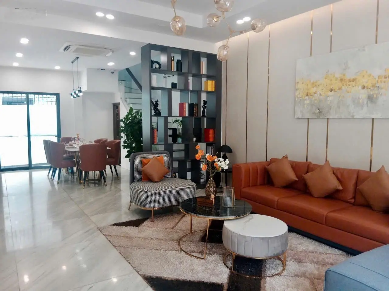 Bán gấp nhà phố 3 tầng, giá rẻ - chỉ 3 tỷ (TL) - có sổ riêng, giao dịch ngay