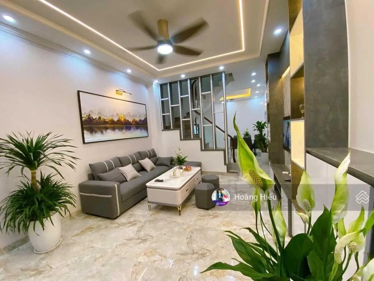 Hoa hậu Thanh Xuân, bán nhà sát mặt phố, tặng nội thất, lô góc 2 thoáng, ngõ to, 50m2, 5 tầng